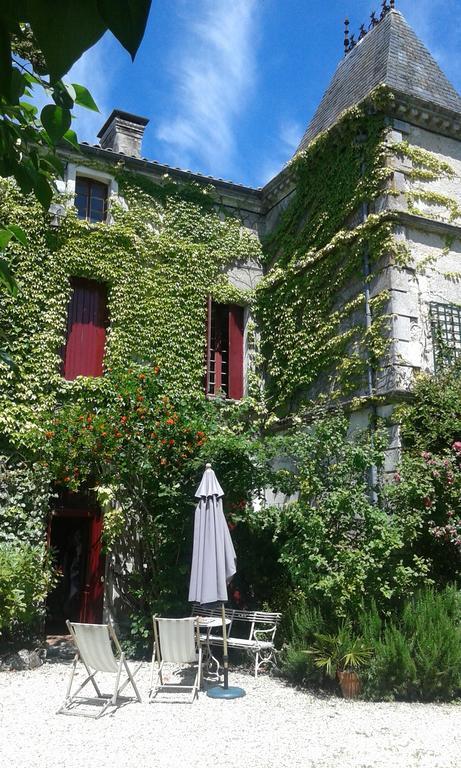 ビラック La Cure Du Maine Charles Bed & Breakfast エクステリア 写真